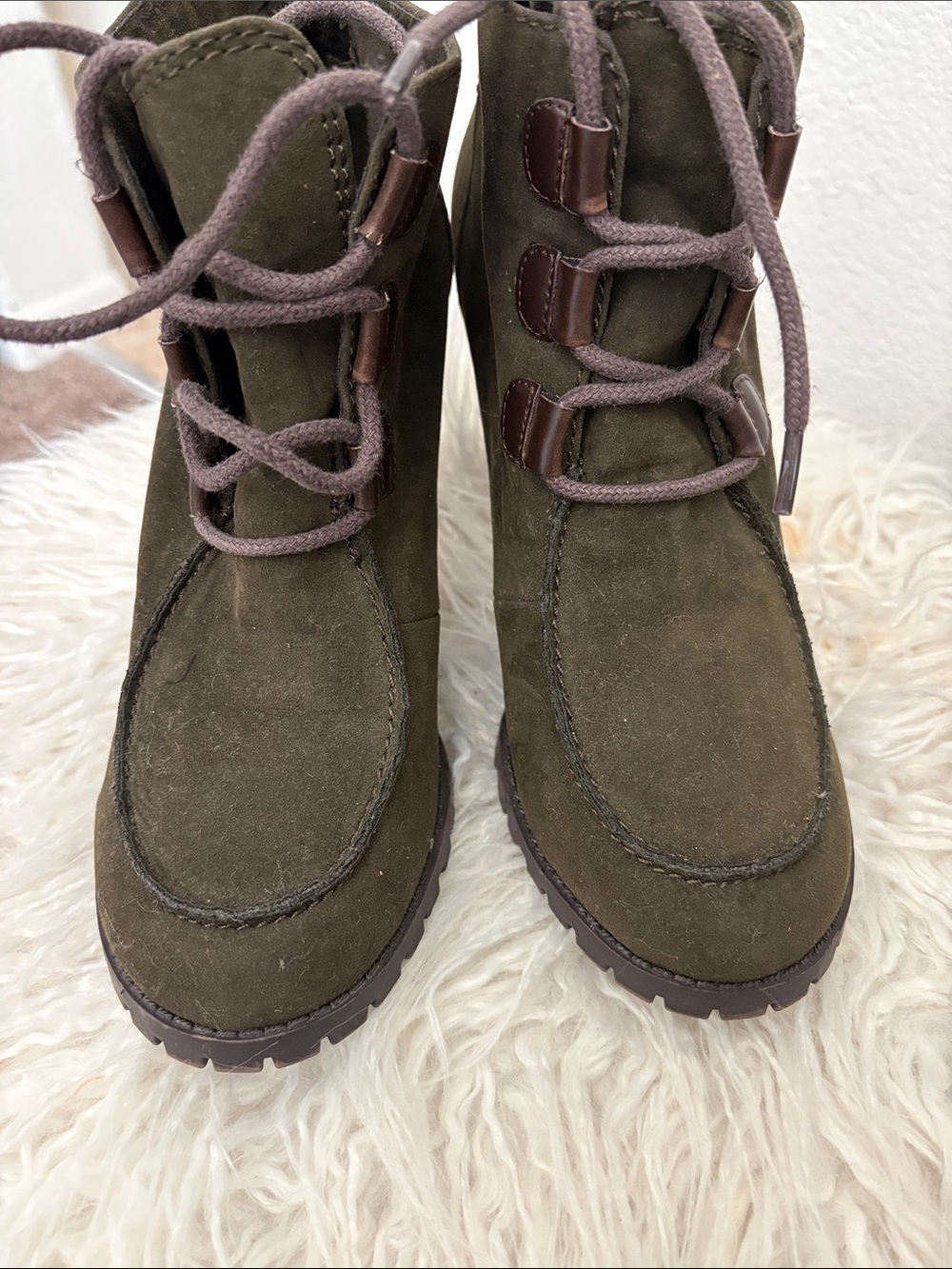 Zara Olive Green Suede Lace-Up Ankle Boots